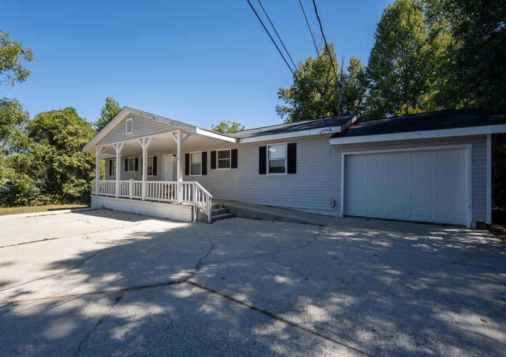 Lee Road 485 , Phenix City, AL 36870 #1