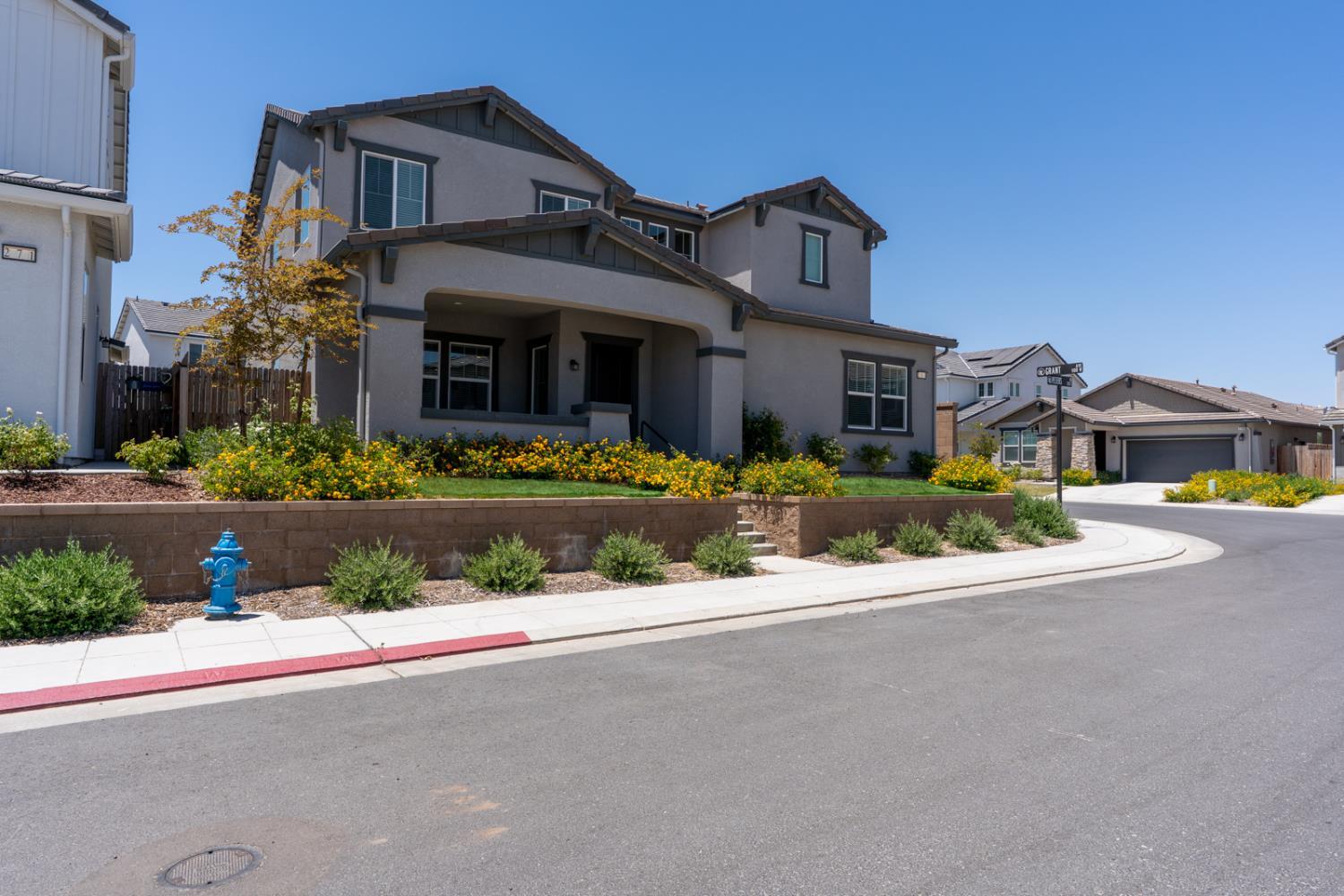 Madera, California, 93636, United States, 4 Bedrooms Bedrooms, ,4 BathroomsBathrooms,Residential,For Sale,1938347