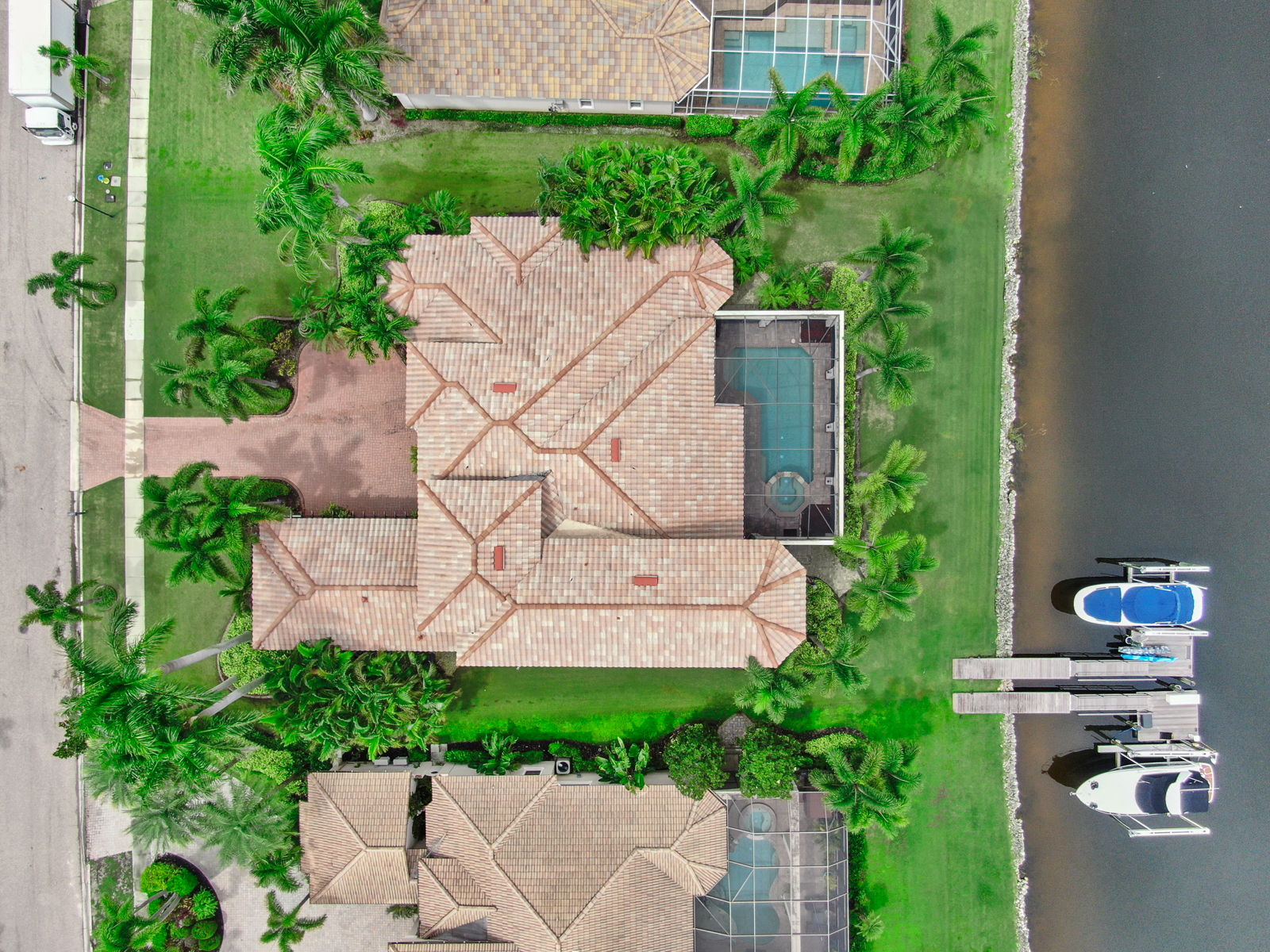 Apollo Beach, Florida, 33572, United States, 4 Bedrooms Bedrooms, ,5 BathroomsBathrooms,Residential,For Sale,1983999