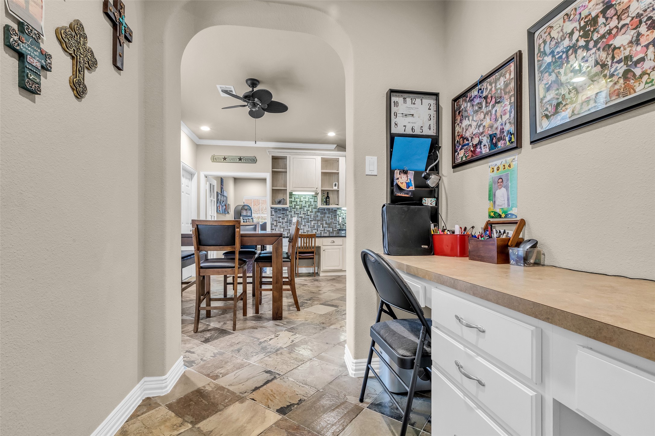 Conroe, Texas, 77304, United States, 4 Bedrooms Bedrooms, ,3 BathroomsBathrooms,Residential,For Sale,1999567