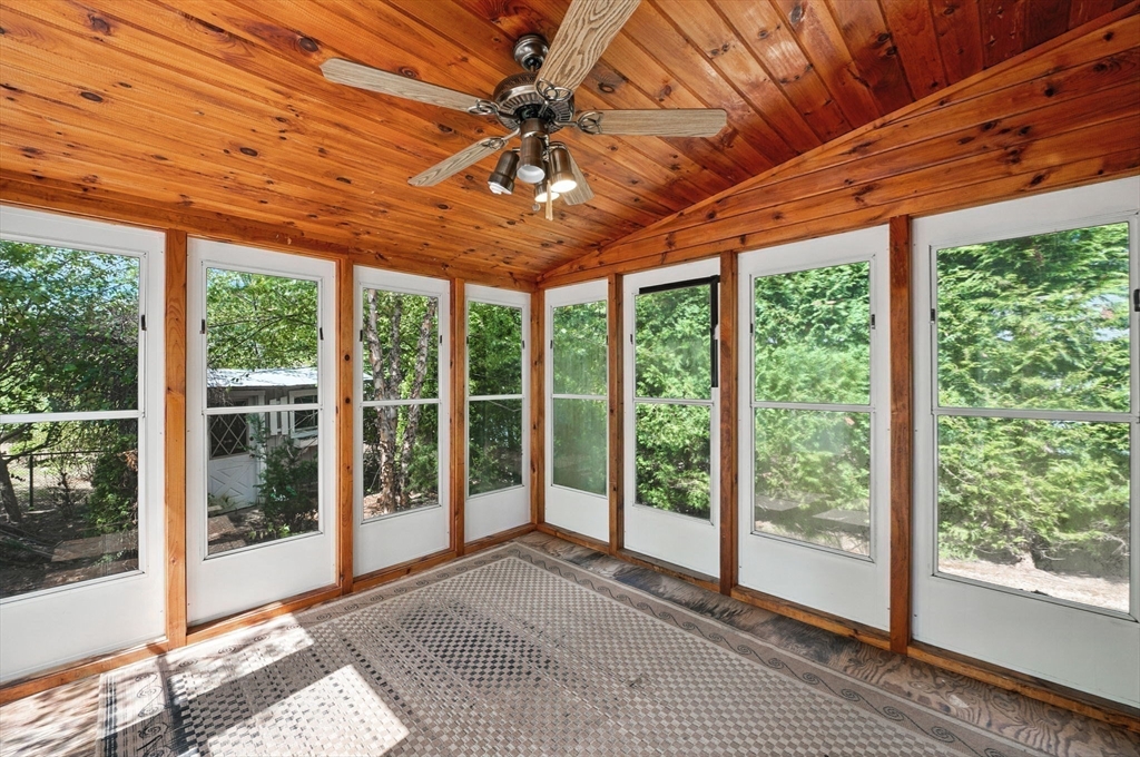 Tewksbury, Massachusetts, 01876, United States, 3 Bedrooms Bedrooms, ,2 BathroomsBathrooms,Residential,For Sale,1938994