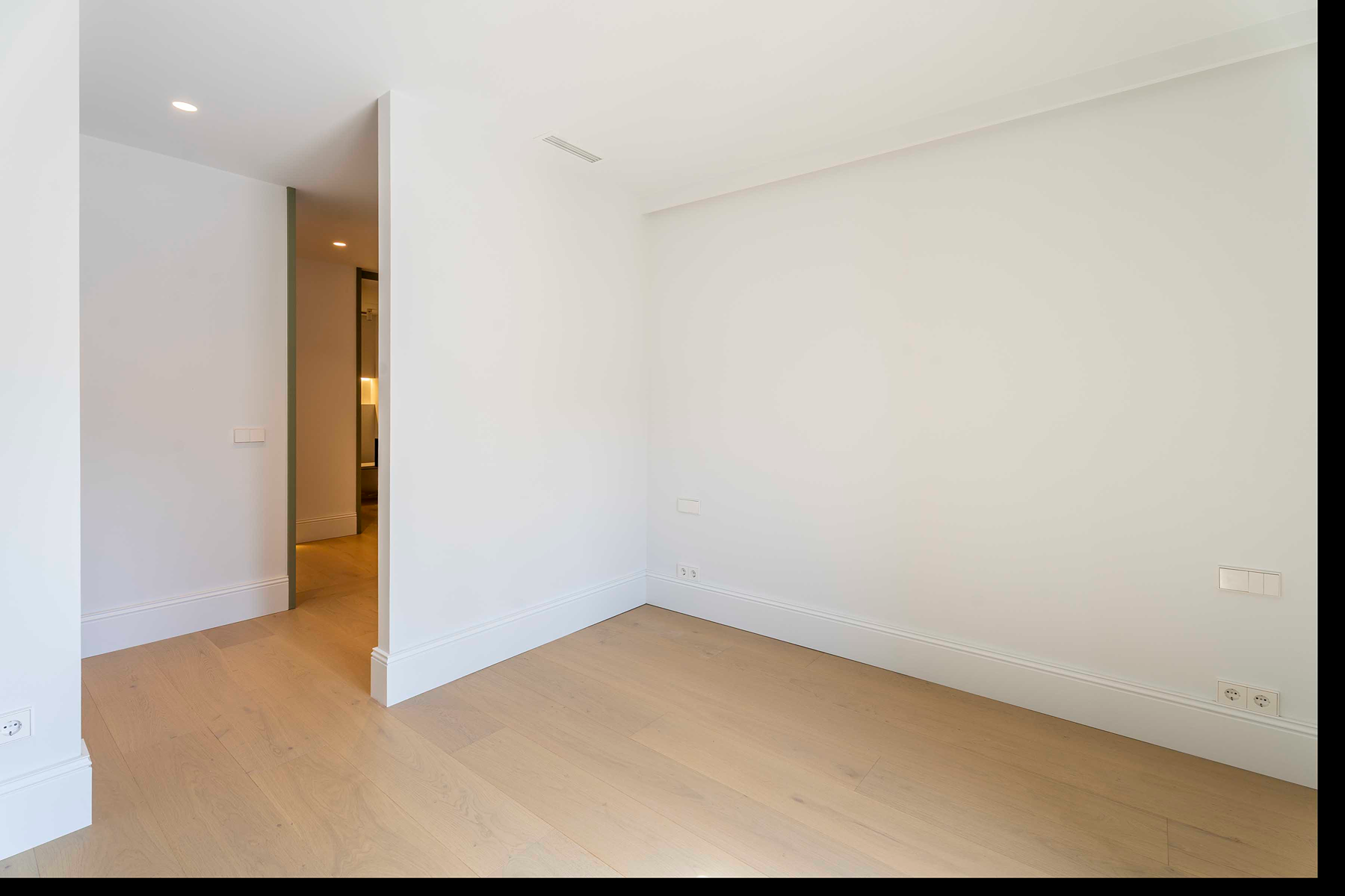  Renovated flat with 3 bedrooms in Malasaña neighborhood, Madrid - 物件實景