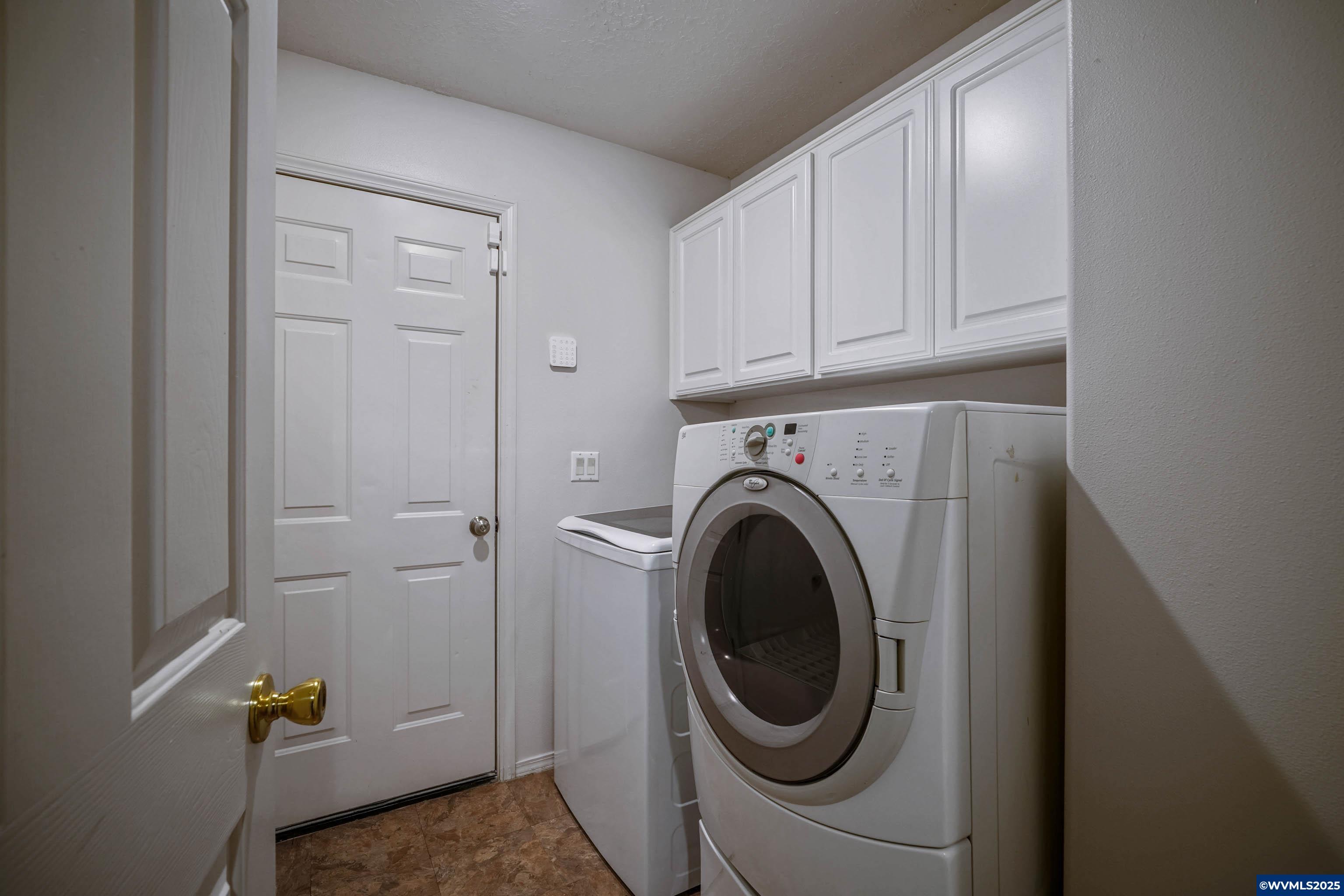 Keizer, Oregon, 97303, United States, 3 Bedrooms Bedrooms, ,2 BathroomsBathrooms,Residential,For Sale,1995738