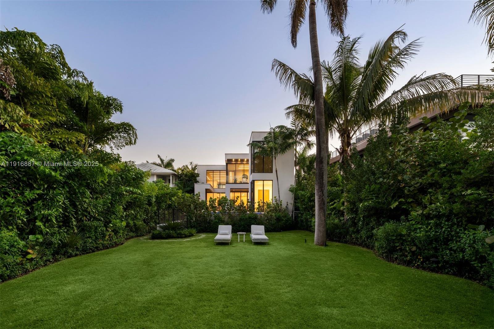 Miami, Florida, 33138, United States, 6 Bedrooms Bedrooms, ,8 BathroomsBathrooms,Residential,For Sale,1995584