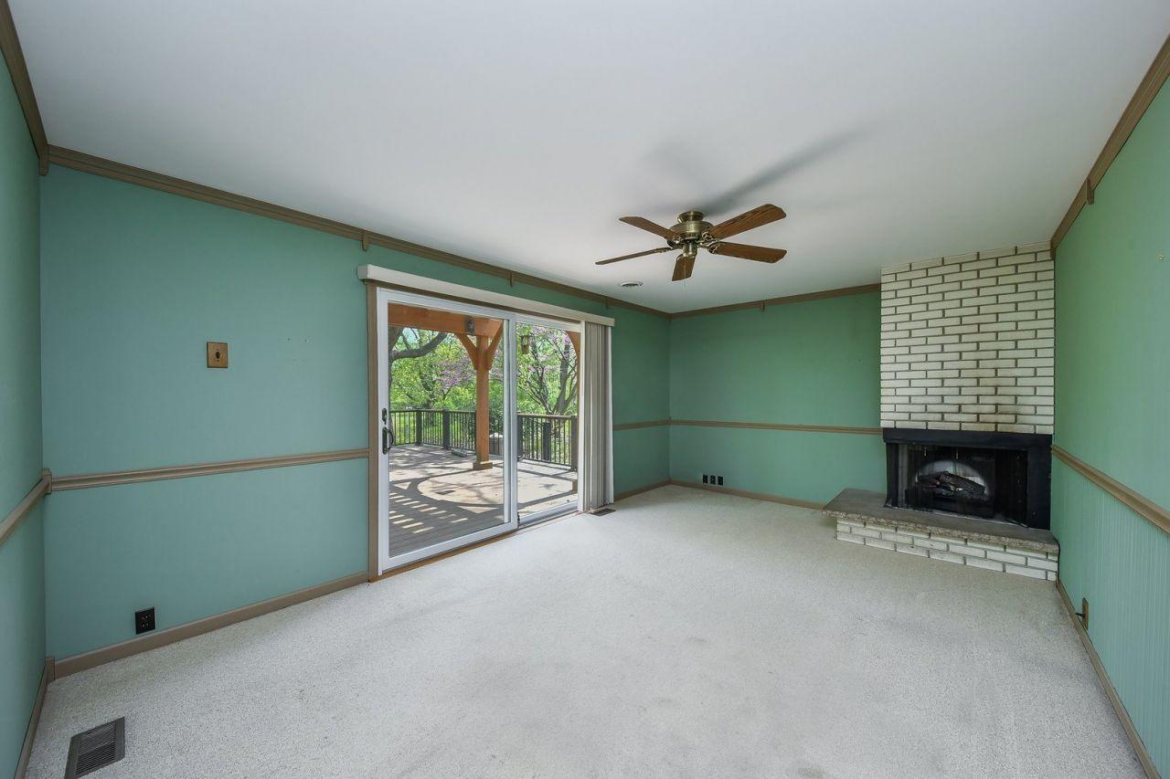 Oswego, Illinois, 60543, United States, 4 Bedrooms Bedrooms, ,3 BathroomsBathrooms,Residential,For Sale,1827173