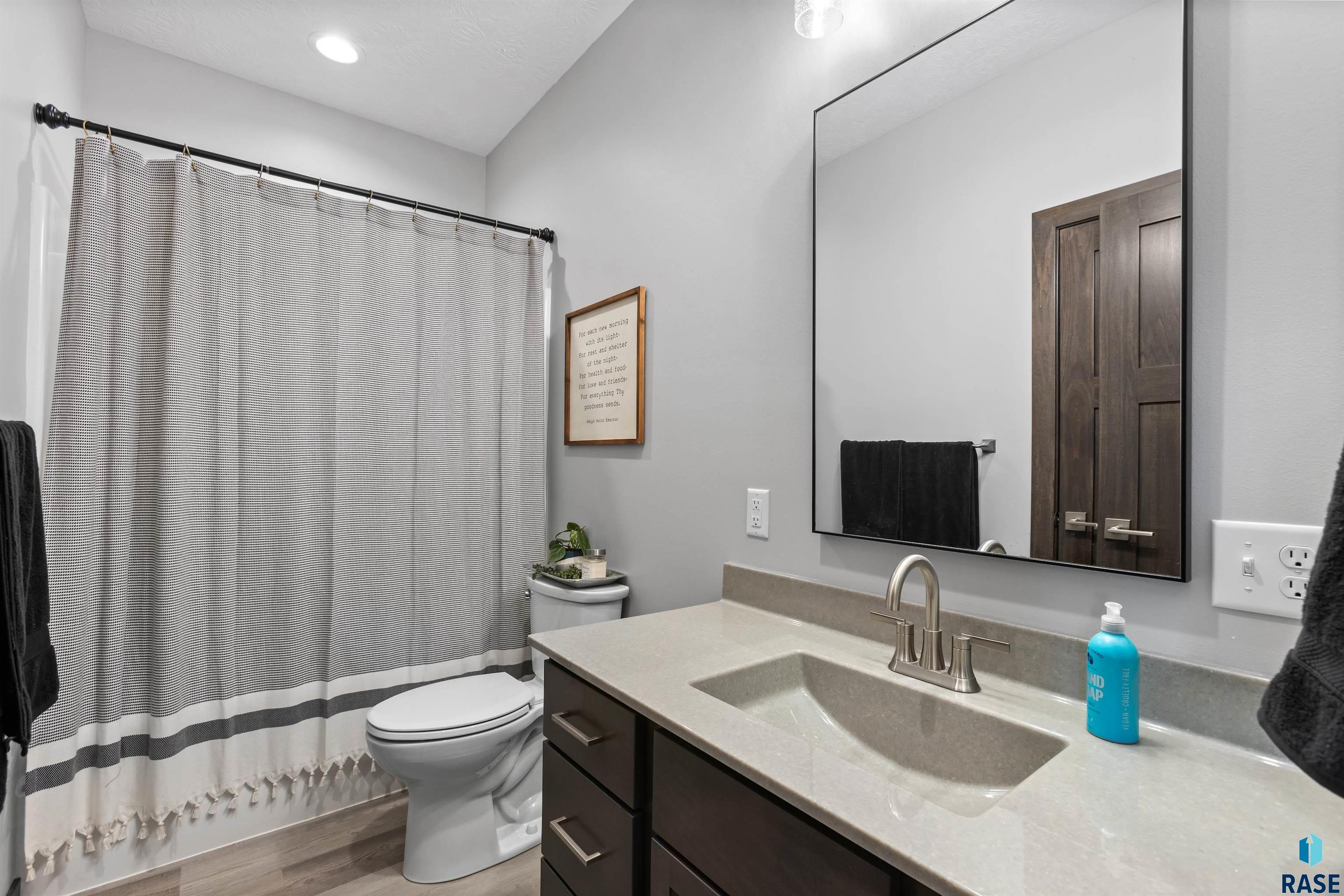 204 S 15th Ave, Rock Rapids, Iowa, 51246, United States, 5 Bedrooms Bedrooms, ,2 BathroomsBathrooms,Residential,For Sale,204 S 15th Ave,1614396
