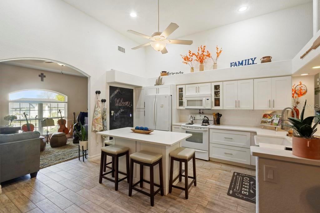 POLK CITY, Florida, 33868, United States, 3 Bedrooms Bedrooms, ,2 BathroomsBathrooms,Residential,For Sale,1981062