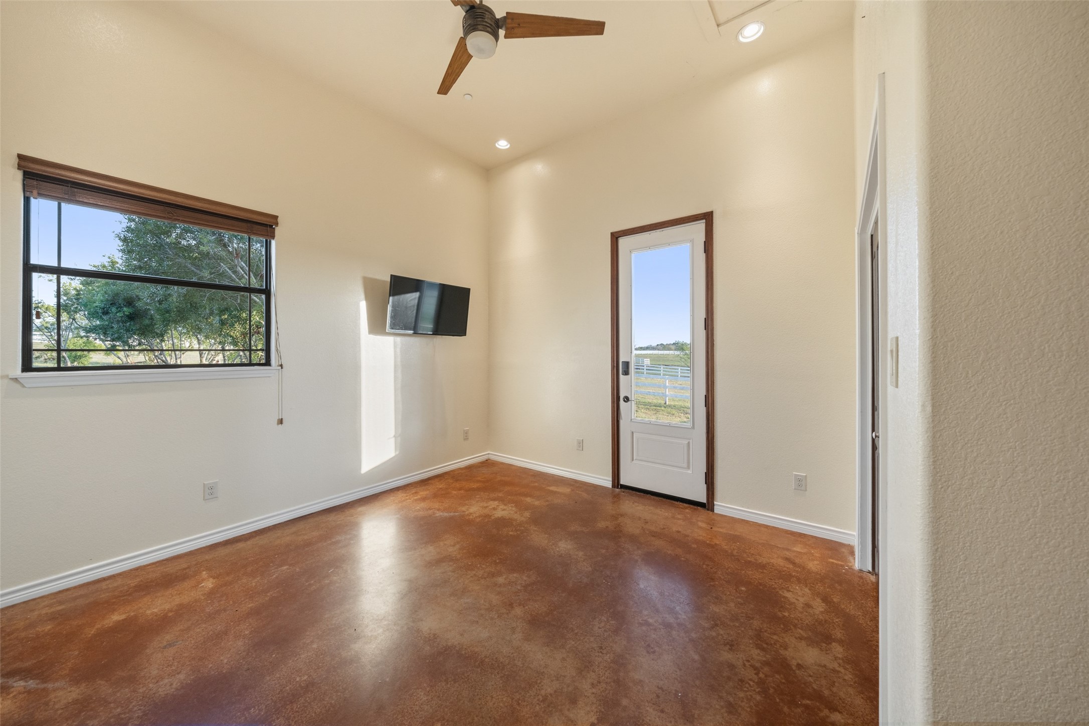  23981 Old Dobbin Plantersville Road - 物件實景