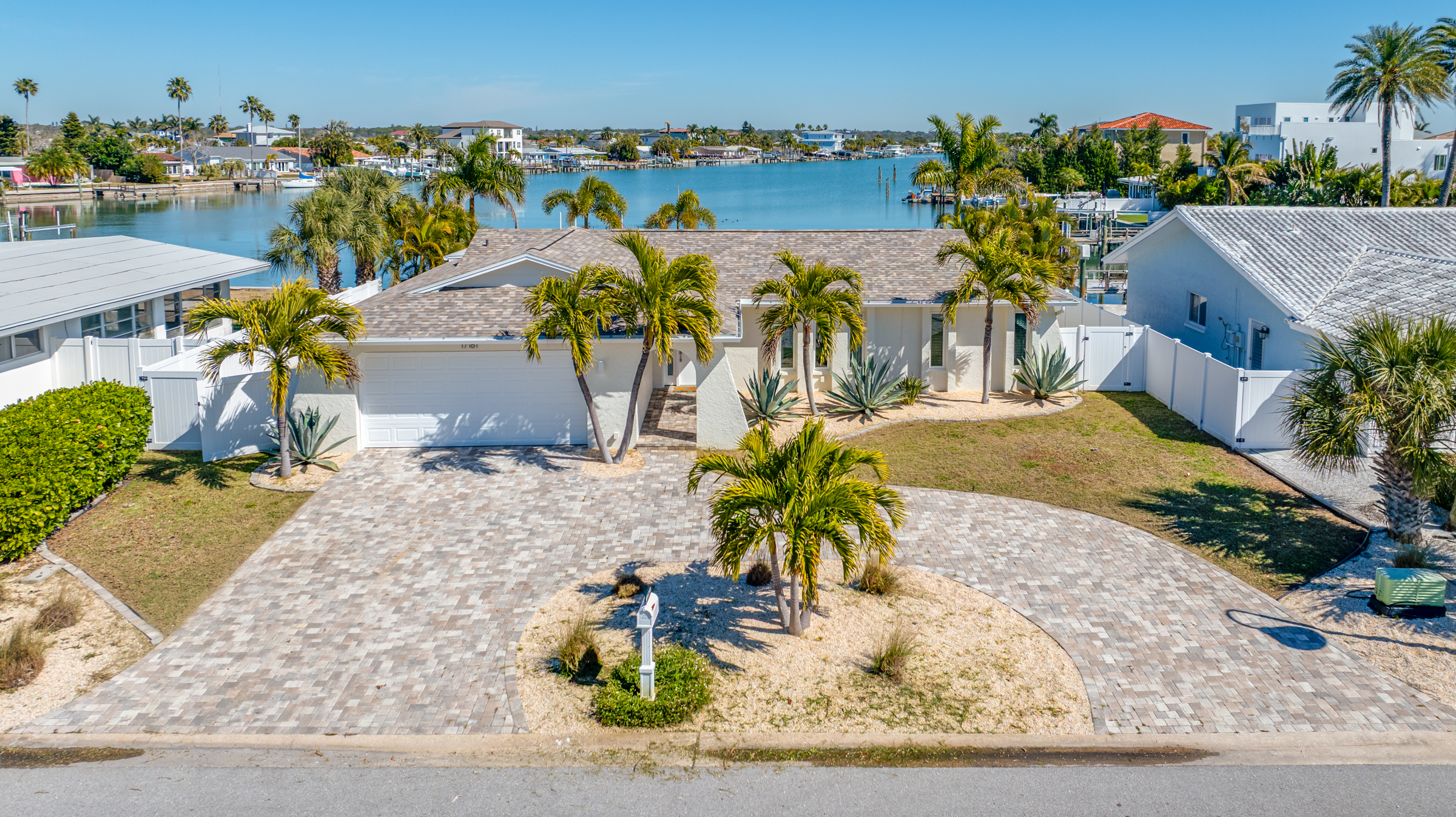 North Redington Beach, Florida, 33708, United States, 3 Bedrooms Bedrooms, ,2 BathroomsBathrooms,Residential,For Sale,2017347