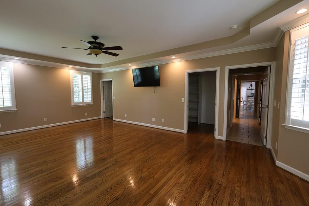 DALTON, Georgia, 30721, United States, 3 Bedrooms Bedrooms, ,3 BathroomsBathrooms,Residential,For Sale,1933476