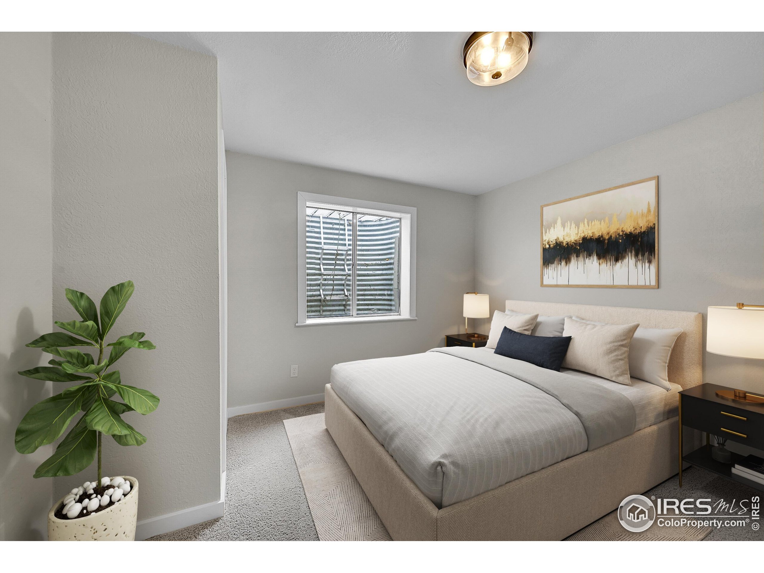 Longmont, Colorado, 80501, United States, 4 Bedrooms Bedrooms, ,1 BathroomBathrooms,Residential,For Sale,1989639