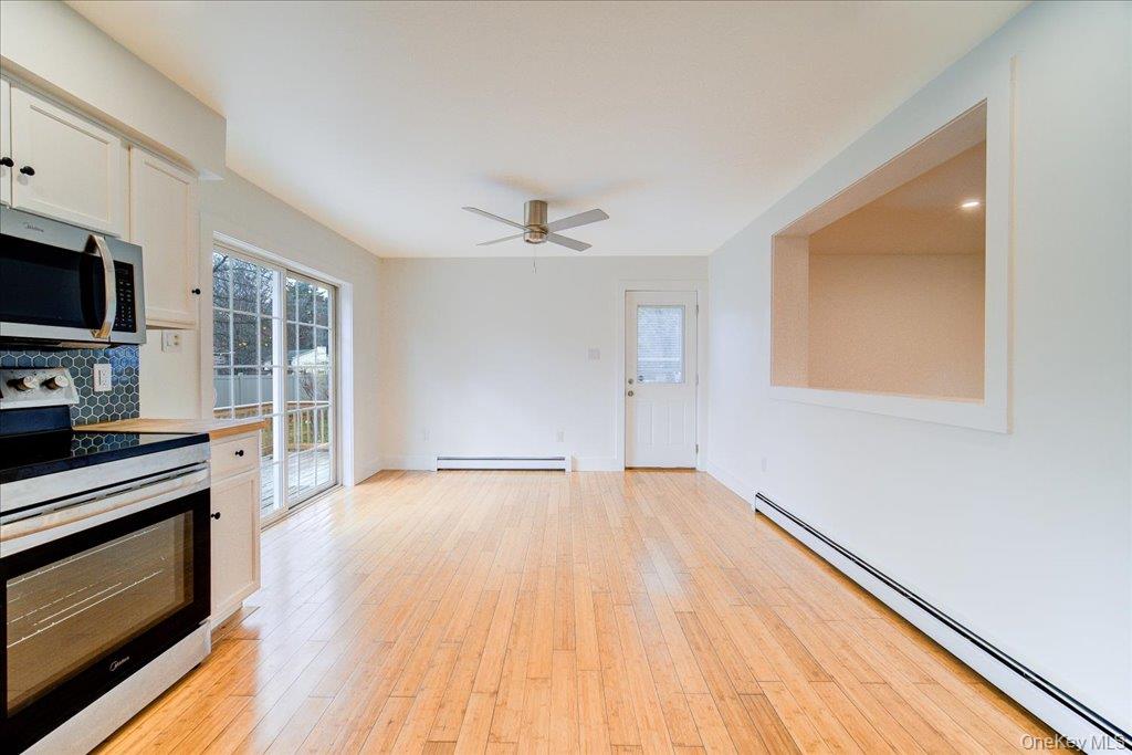 Tilson, New York, 12486, United States, 3 Bedrooms Bedrooms, ,2 BathroomsBathrooms,Residential,For Sale,1995133