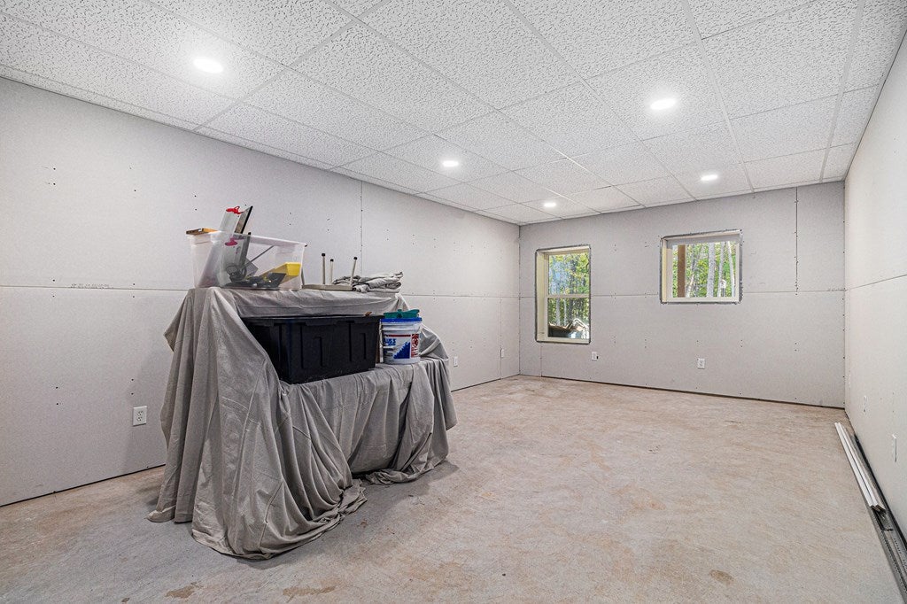 Dawsonville, Georgia, 30534, United States, 3 Bedrooms Bedrooms, ,2 BathroomsBathrooms,Residential,For Sale,1986839