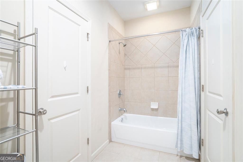 Smyrna, Georgia, 30082, United States, 4 Bedrooms Bedrooms, ,3 BathroomsBathrooms,Residential,For Sale,1899932