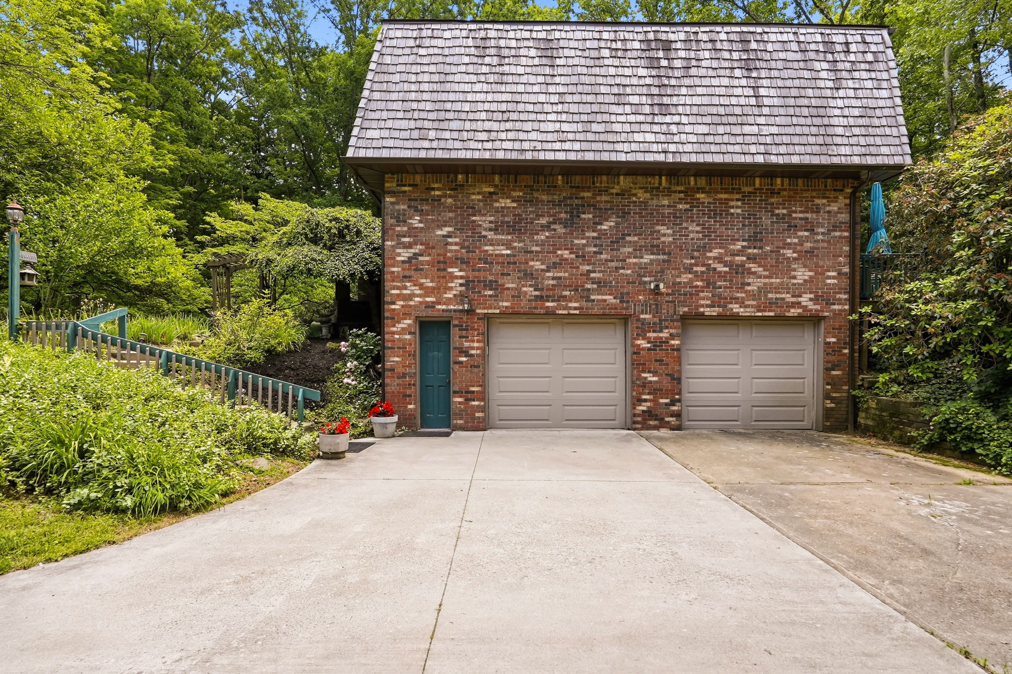  21 West Hillcrest Road, Eighty Four, PA 15330 - 物件實景