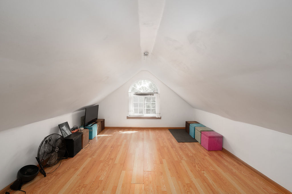Chicago, Illinois, 60613, United States, 5 Bedrooms Bedrooms, ,4 BathroomsBathrooms,Residential,For Sale,1856737