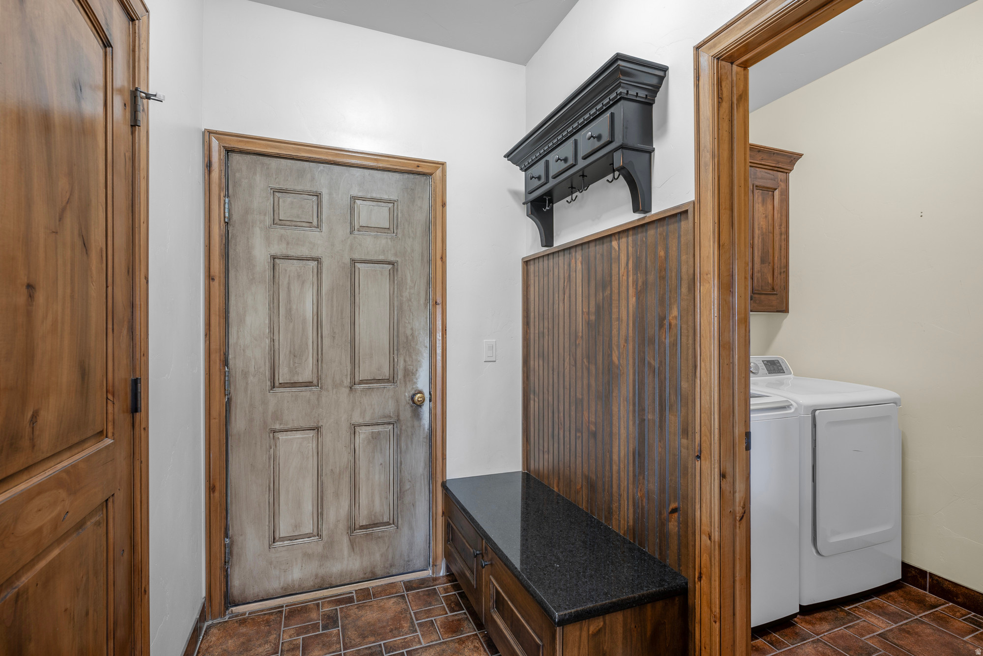 Herriman, Utah, 84096, United States, 3 Bedrooms Bedrooms, ,5 BathroomsBathrooms,Residential,For Sale,1991889