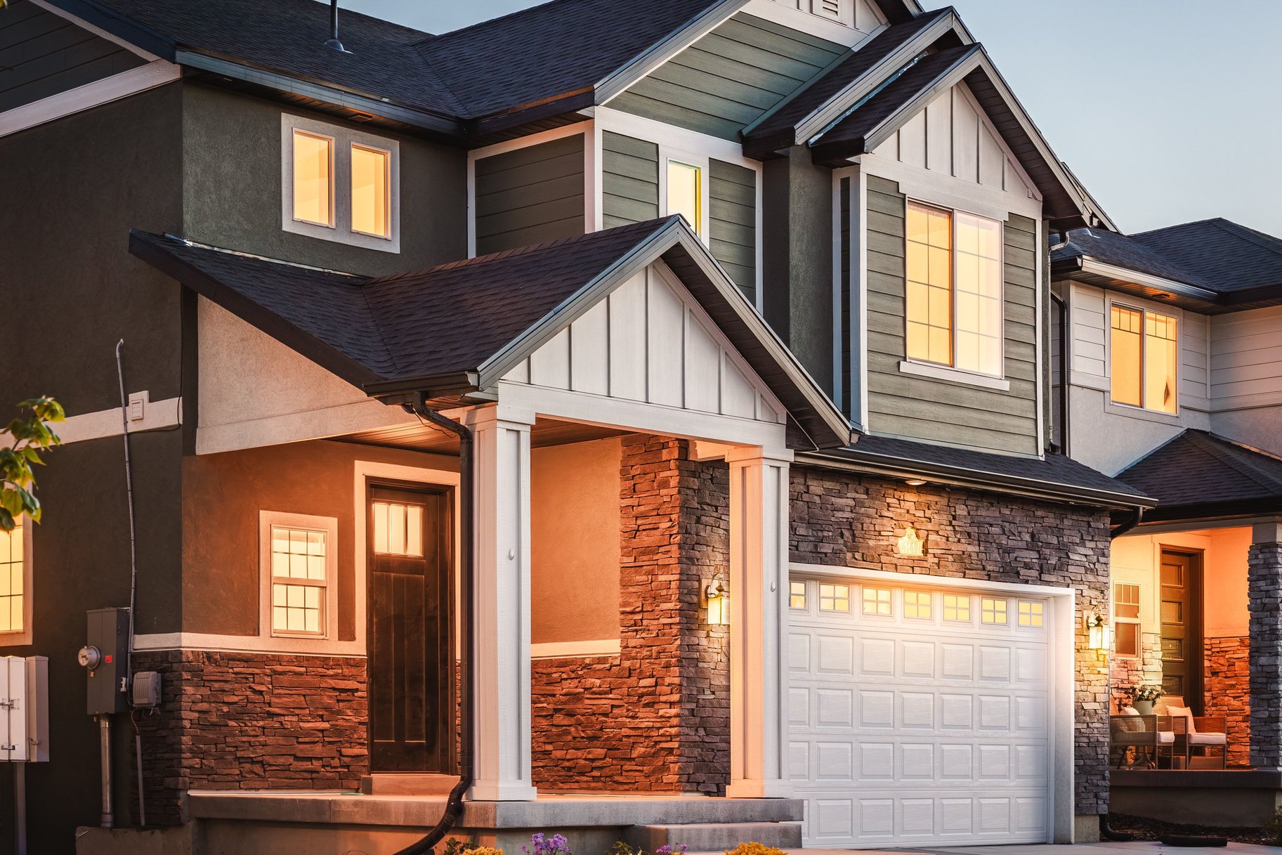  Fresh, Bright & Beautiful 2-Story Home - 物件實景