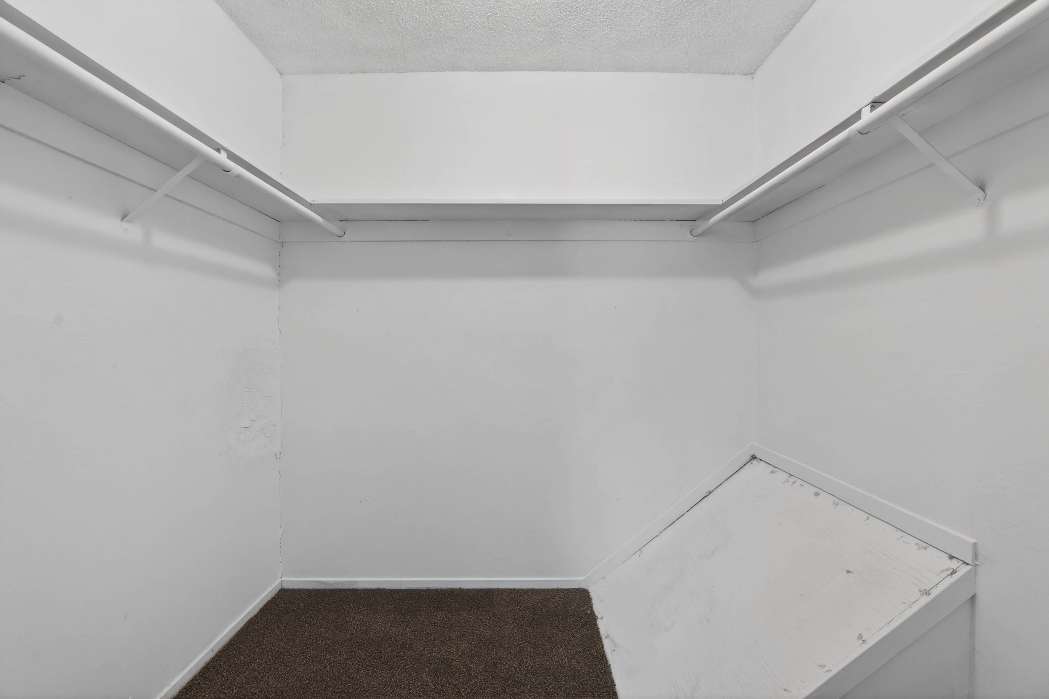  4149 Apostolo Circle, Sacramento, CA 95824 - 物件實景