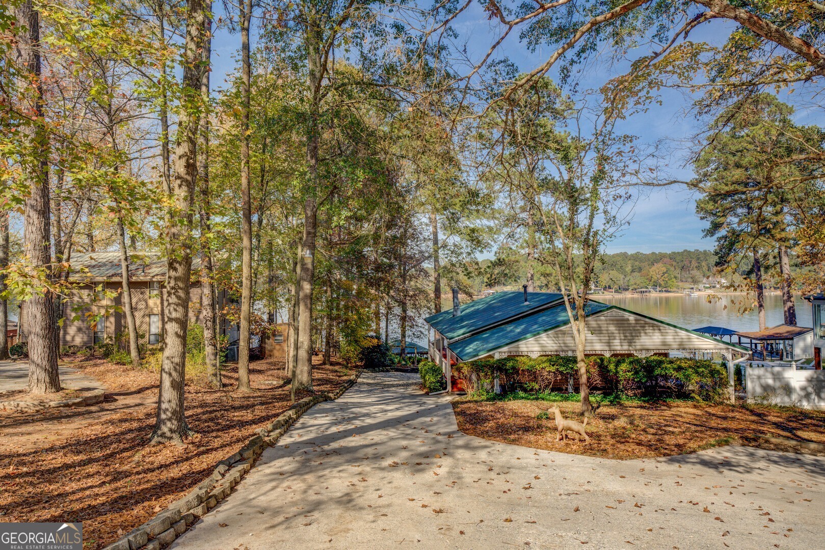 Monticello, Georgia, 31064, United States, 3 Bedrooms Bedrooms, ,2 BathroomsBathrooms,Residential,For Sale,1923260