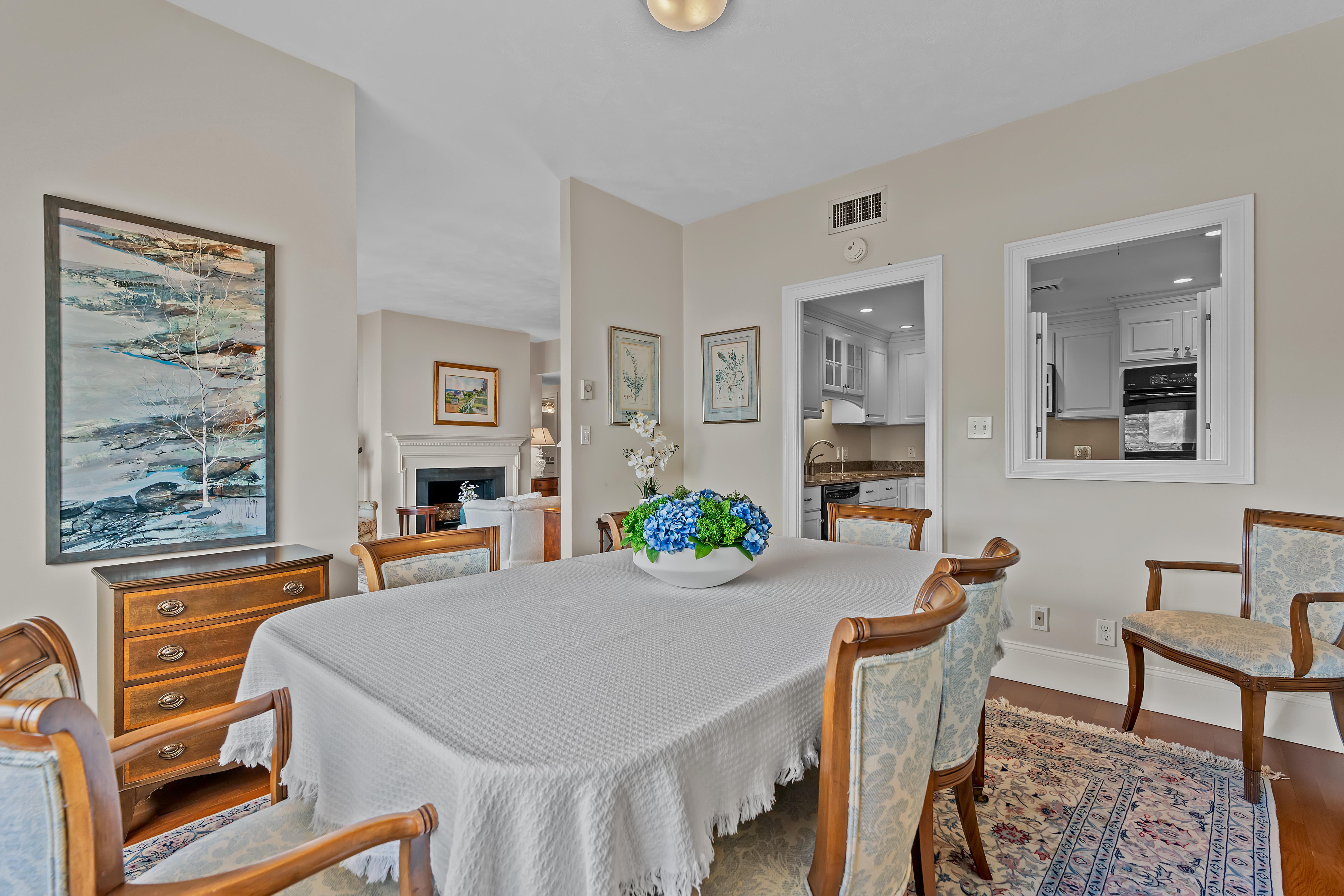  75 Grove Street  - Unit 427, Wellesley, MA, 02482 - 物件實景