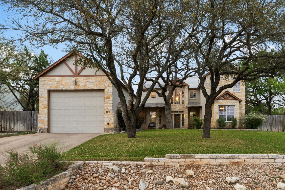 Austin, Texas, 78732, United States, 3 Bedrooms Bedrooms, ,3 BathroomsBathrooms,Residential,For Sale,1752781