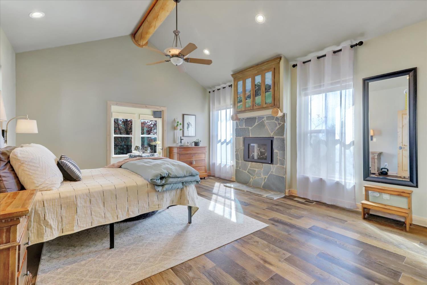 Grass Valley, California, 95949, United States, 3 Bedrooms Bedrooms, ,3 BathroomsBathrooms,Residential,For Sale,1992589