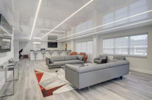 Fort Lauderdale, Florida, 33301, United States, 2 Bedrooms Bedrooms, ,2 BathroomsBathrooms,Residential,For Sale,1979833