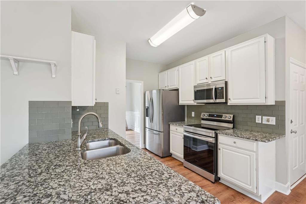 Alpharetta, Georgia, 30004, United States, 4 Bedrooms Bedrooms, ,3 BathroomsBathrooms,Residential,For Sale,1978370