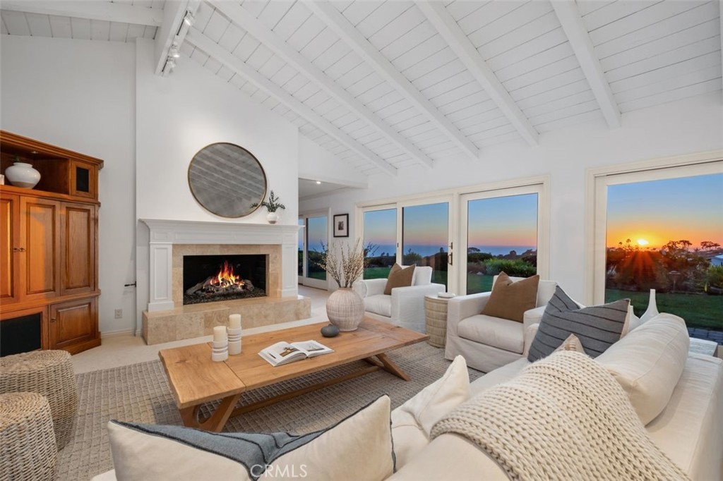 Dana Point, California, 92629, United States, 4 Bedrooms Bedrooms, ,3 BathroomsBathrooms,Residential,For Sale,1926259