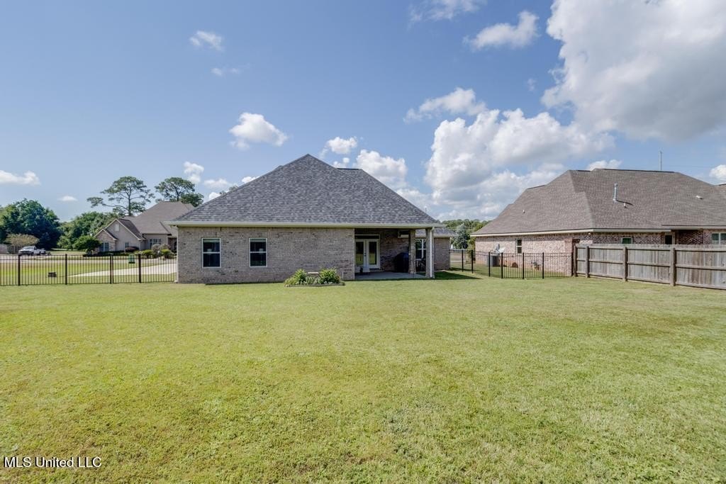 Biloxi, Mississippi, 39531, United States, 4 Bedrooms Bedrooms, ,3 BathroomsBathrooms,Residential,For Sale,1974223