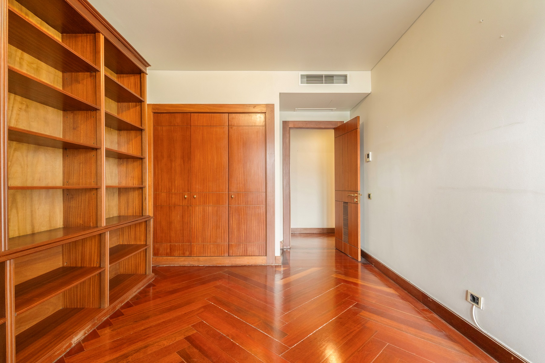  Flat, 4 bedrooms, for Sale - 物件實景