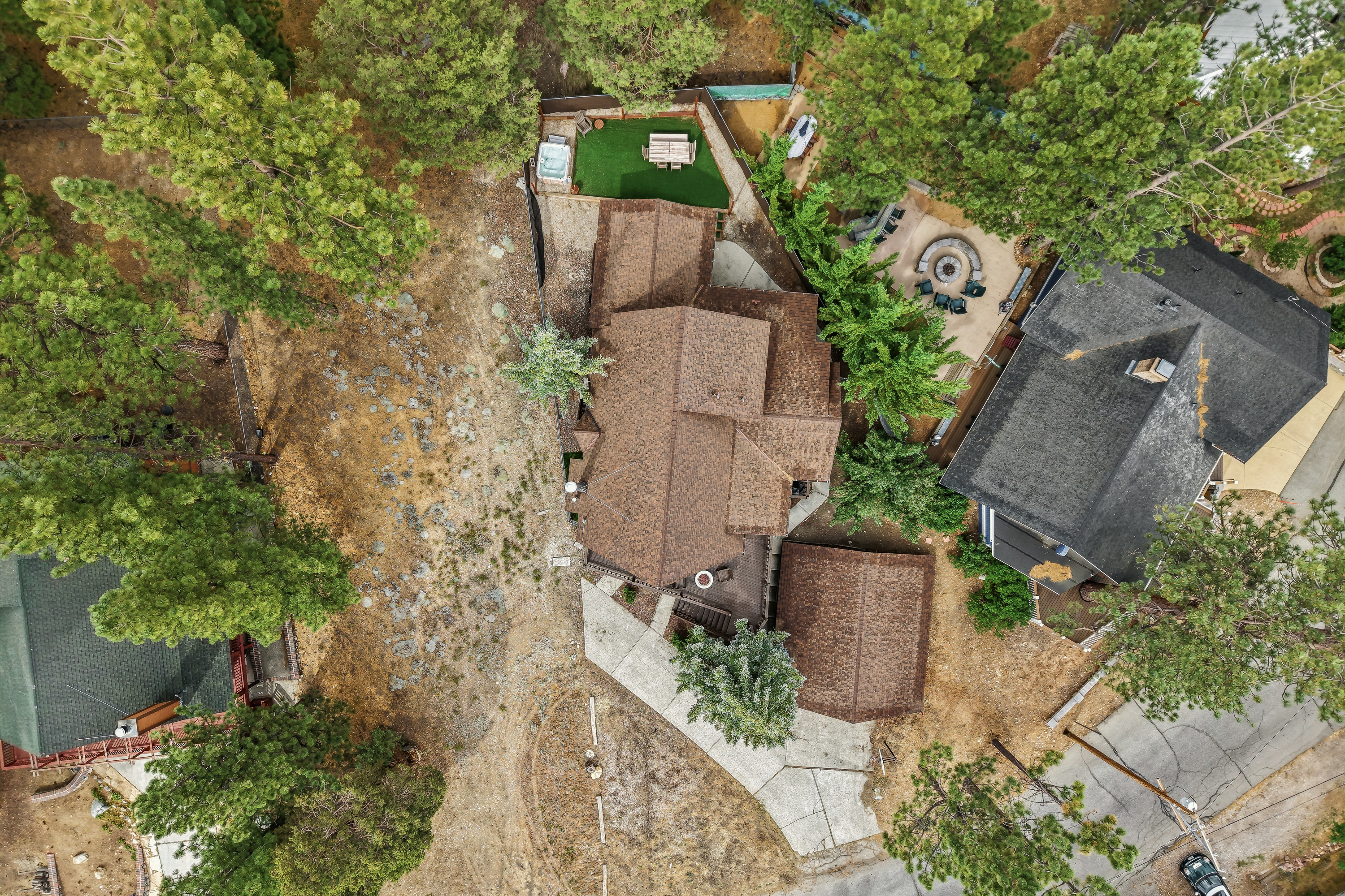  265 Eagle Drive, Big Bear Lake, CA 92315 - 物件實景