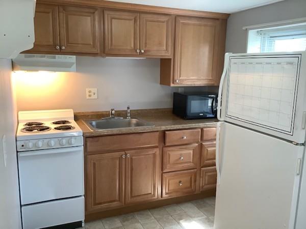 Woburn, Massachusetts, 01801, United States, 4 Bedrooms Bedrooms, ,2 BathroomsBathrooms,Residential,For Sale,1921739