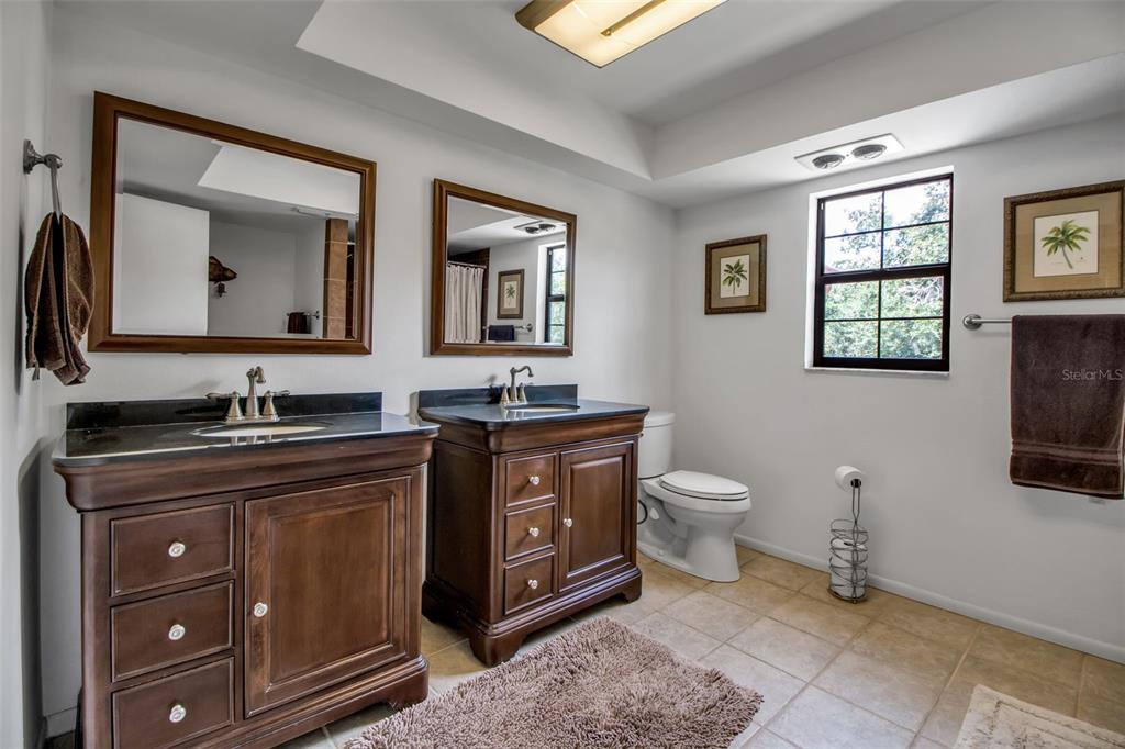 Sarasota, Florida, 34241, United States, 3 Bedrooms Bedrooms, ,3 BathroomsBathrooms,Residential,For Sale,2003137