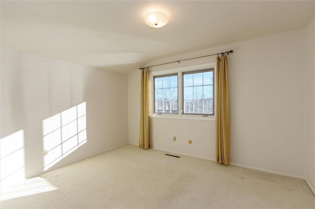 Billings, Montana, 59102, United States, 4 Bedrooms Bedrooms, ,4 BathroomsBathrooms,Residential,For Sale,2007811