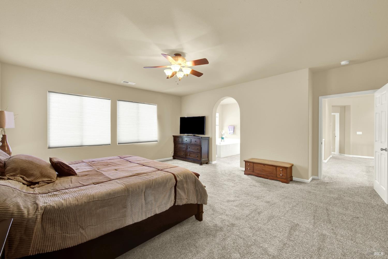 Fairfield, California, 94534, United States, 5 Bedrooms Bedrooms, ,4 BathroomsBathrooms,Residential,For Sale,1892919