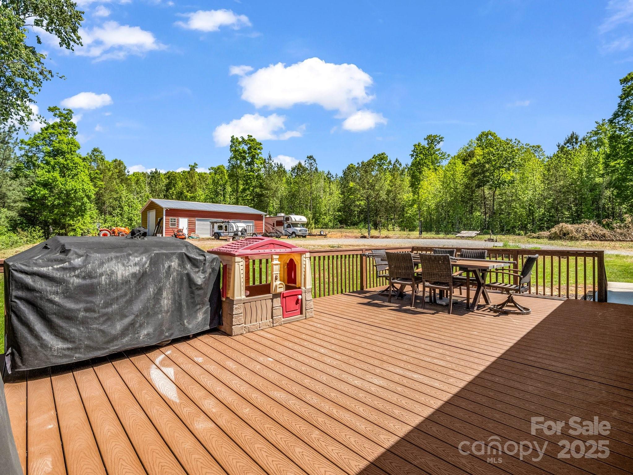 Lincolnton, North Carolina, 28092, United States, 3 Bedrooms Bedrooms, ,3 BathroomsBathrooms,Residential,For Sale,2005989