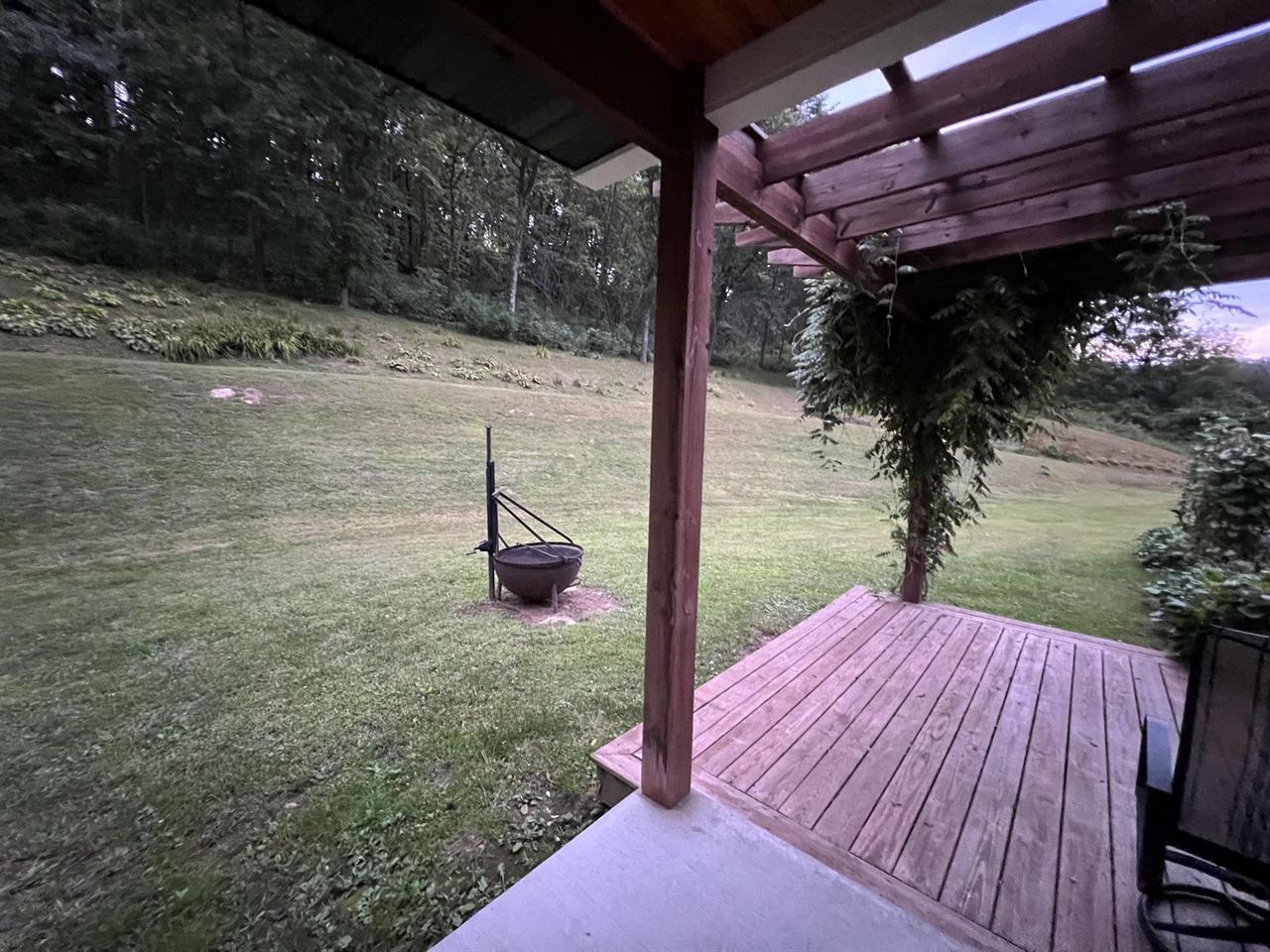 Westby, Wisconsin, 54667, United States, 3 Bedrooms Bedrooms, ,3 BathroomsBathrooms,Residential,For Sale,1977148