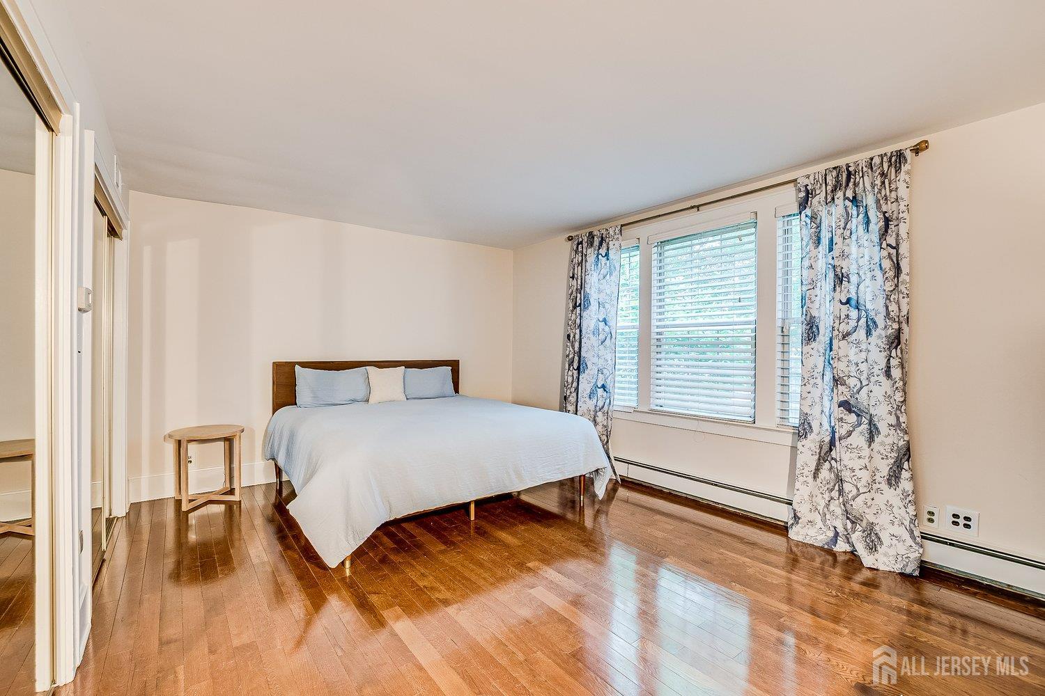 Metuchen, New Jersey, 08840, United States, 5 Bedrooms Bedrooms, ,3 BathroomsBathrooms,Residential,For Sale,1903678