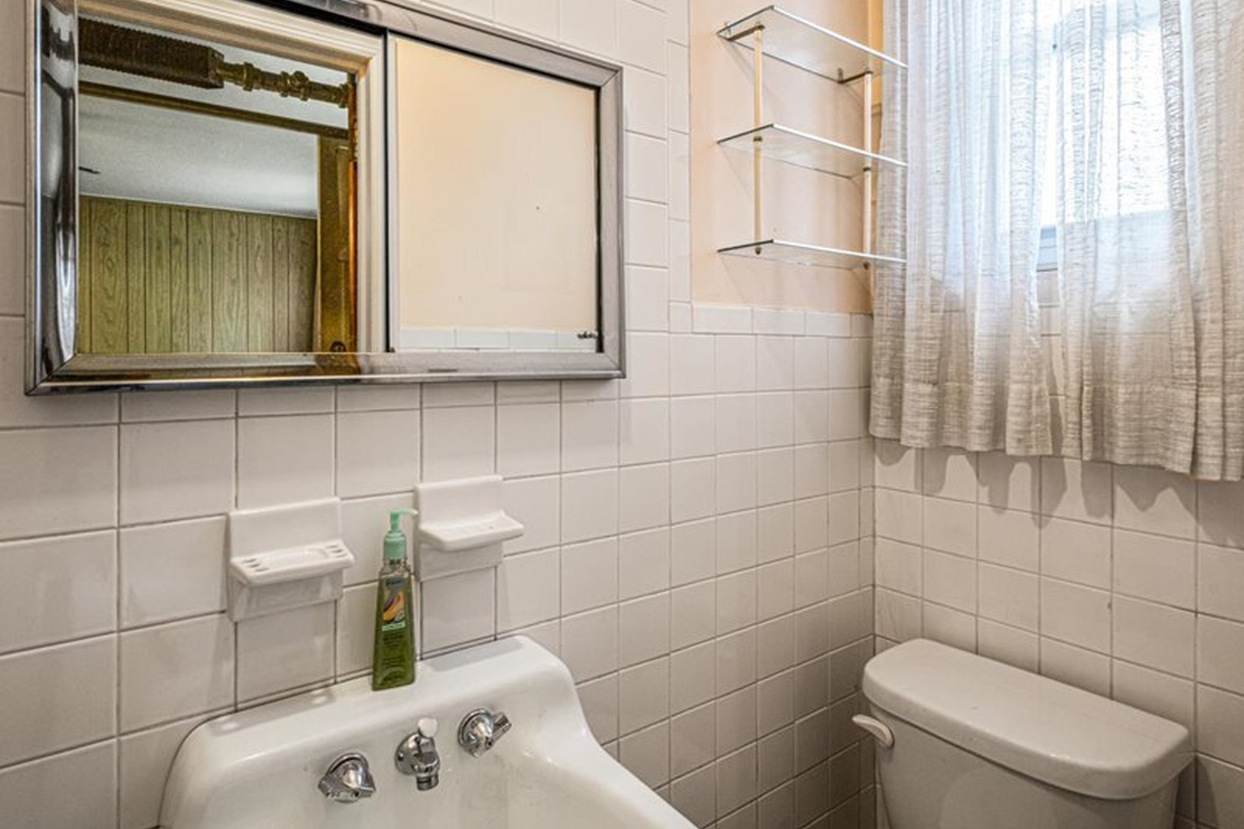  1016 71st Street, Brooklyn, NY, 11228 - 物件實景