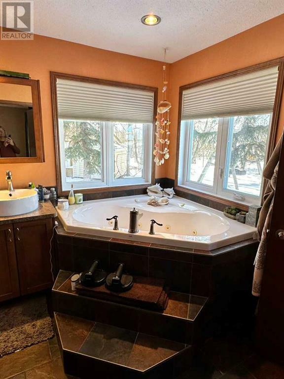 RURAL BEAVER COUNTY, Alberta, T0B 4N0, CA, 5 Bedrooms Bedrooms, ,3 BathroomsBathrooms,Residential,For Sale,1856666