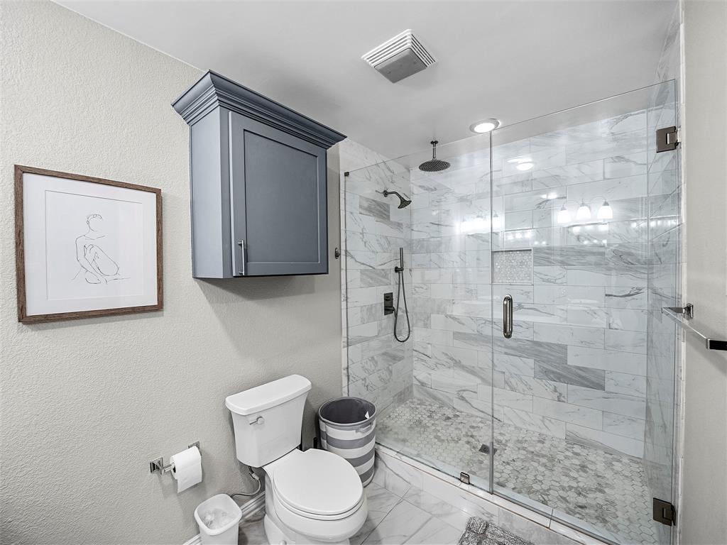 Dallas, Texas, 75229, United States, 3 Bedrooms Bedrooms, ,3 BathroomsBathrooms,Residential,For Sale,1912559