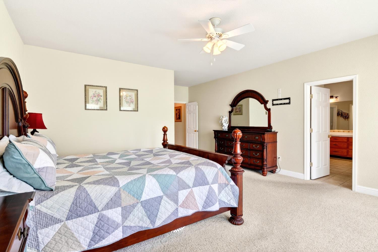 Valley Springs, California, 95252, United States, 4 Bedrooms Bedrooms, ,3 BathroomsBathrooms,Residential,For Sale,2049425