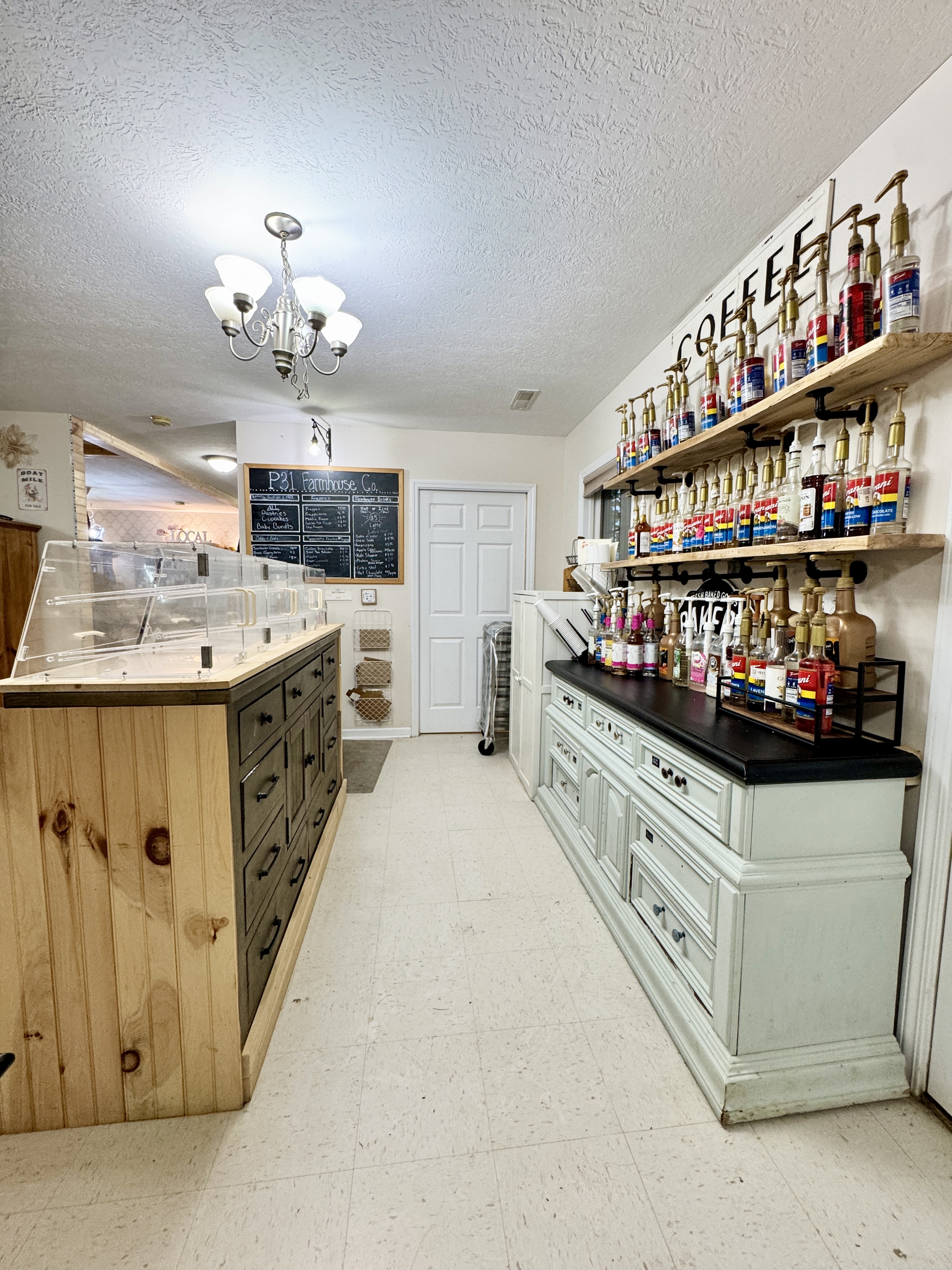 Hillsboro, Kentucky, 41049, United States, 3 Bedrooms Bedrooms, ,3 BathroomsBathrooms,Residential,For Sale,1984101