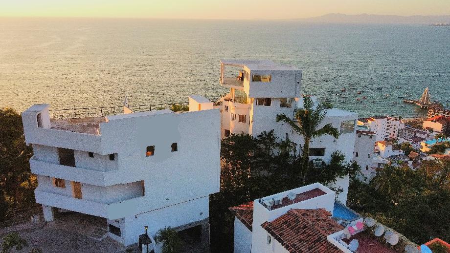 Puerto Vallarta, Jalisco, 48399, Mexico, 2 Bedrooms Bedrooms, ,2 BathroomsBathrooms,Residential,For Sale,1939529