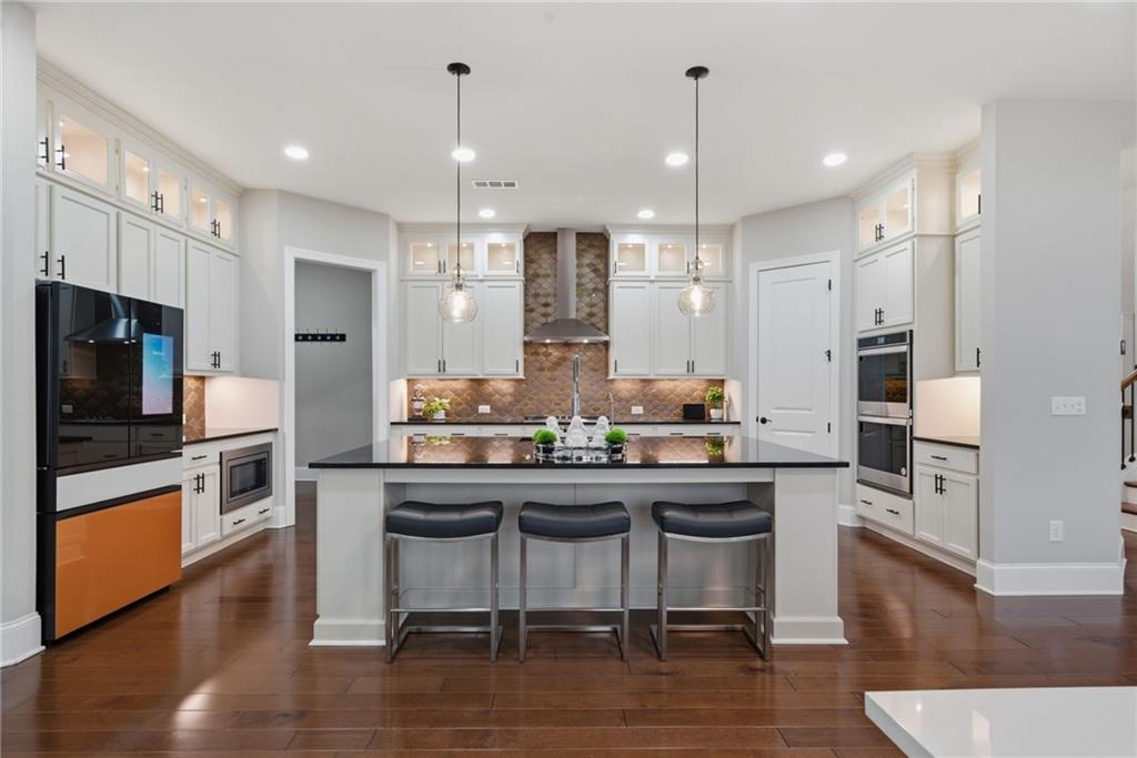 Cumming, Georgia, 30040, United States, 7 Bedrooms Bedrooms, ,6 BathroomsBathrooms,Residential,For Sale,2021532