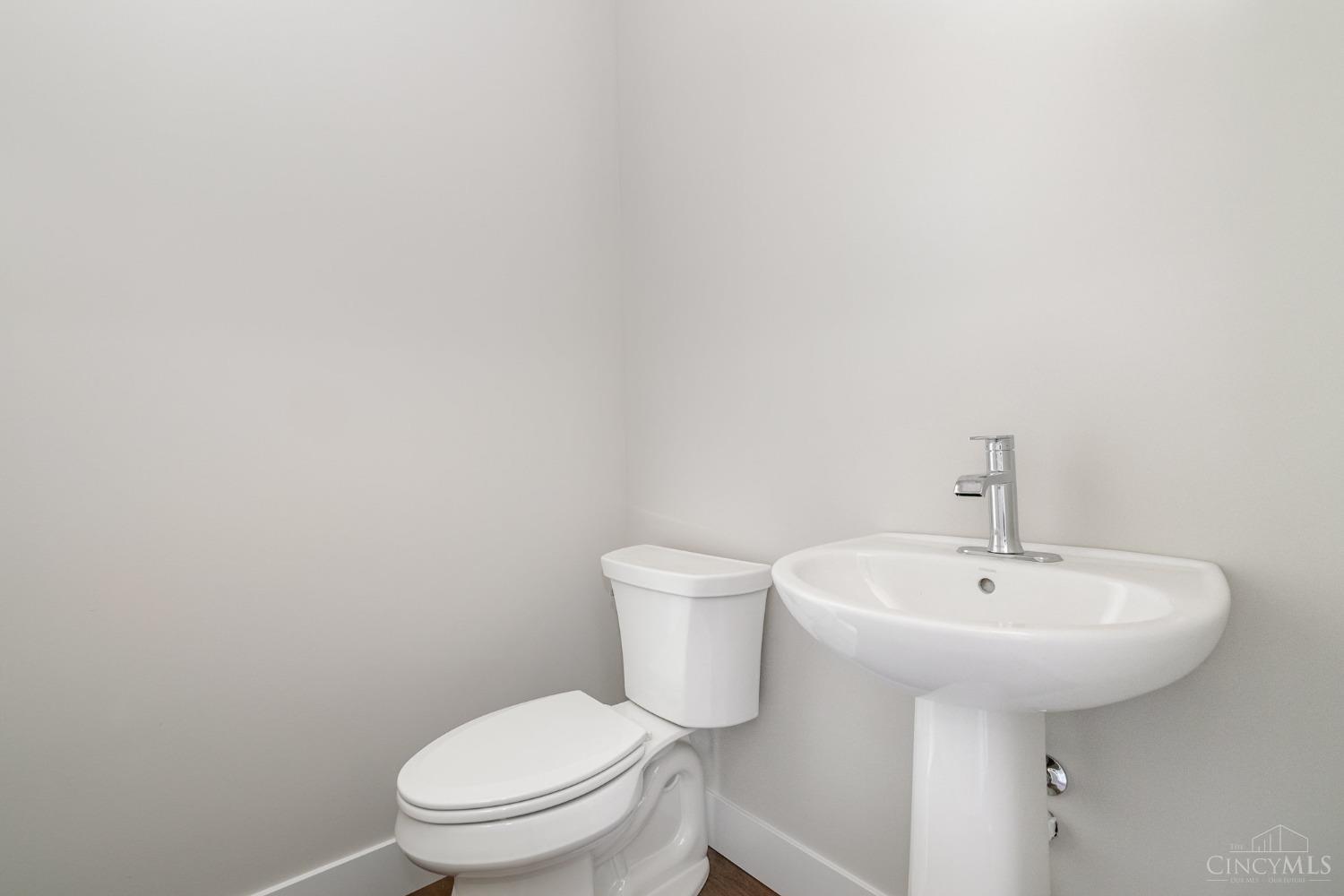 Cincinnati, Ohio, 45207, United States, 3 Bedrooms Bedrooms, ,3 BathroomsBathrooms,Residential,For Sale,1838283