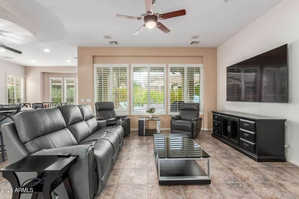 Peoria, Arizona, 85383, United States, 2 Bedrooms Bedrooms, ,Residential,For Sale,2012577