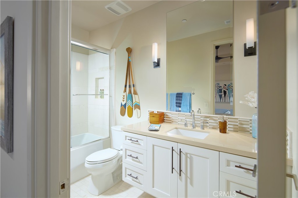 Dana Point, California, 92629, United States, 4 Bedrooms Bedrooms, ,4 BathroomsBathrooms,Residential,For Sale,1907577
